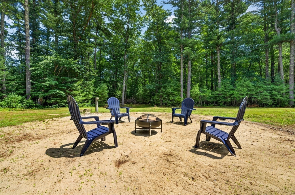 888 Walnut Plain Rd, Rochester, MA Photo #10