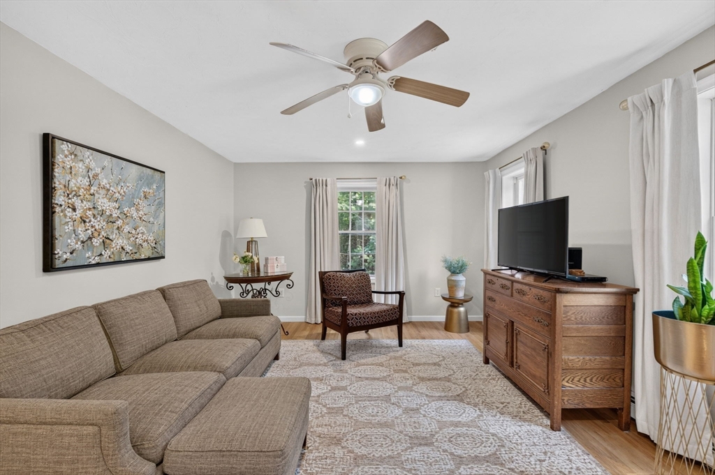 888 Walnut Plain Rd, Rochester, MA Photo #24