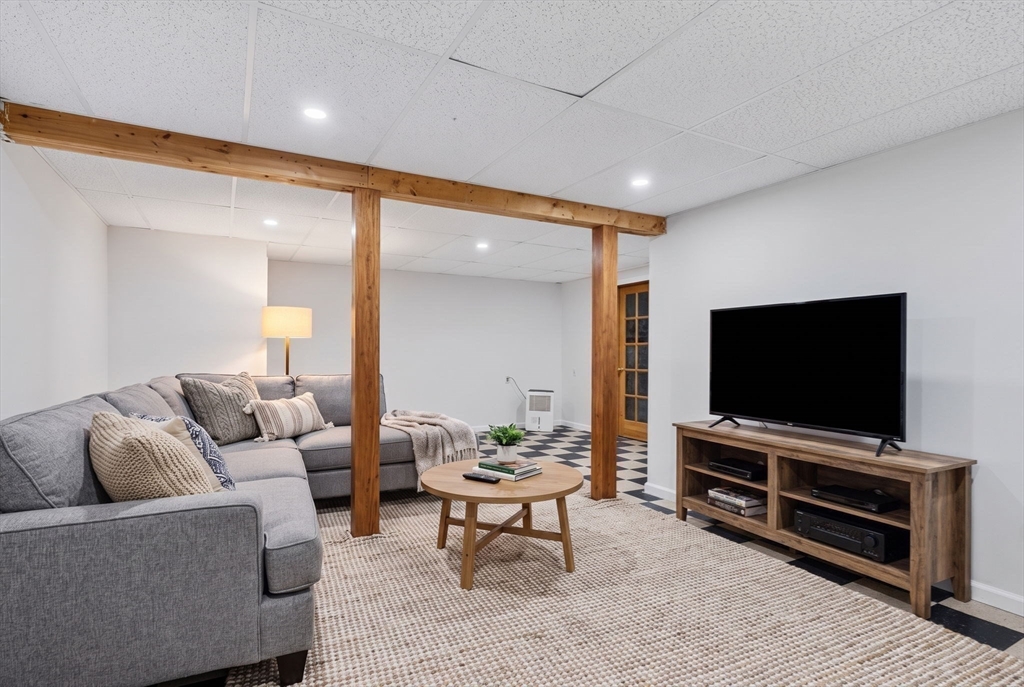 888 Walnut Plain Rd, Rochester, MA Photo #40
