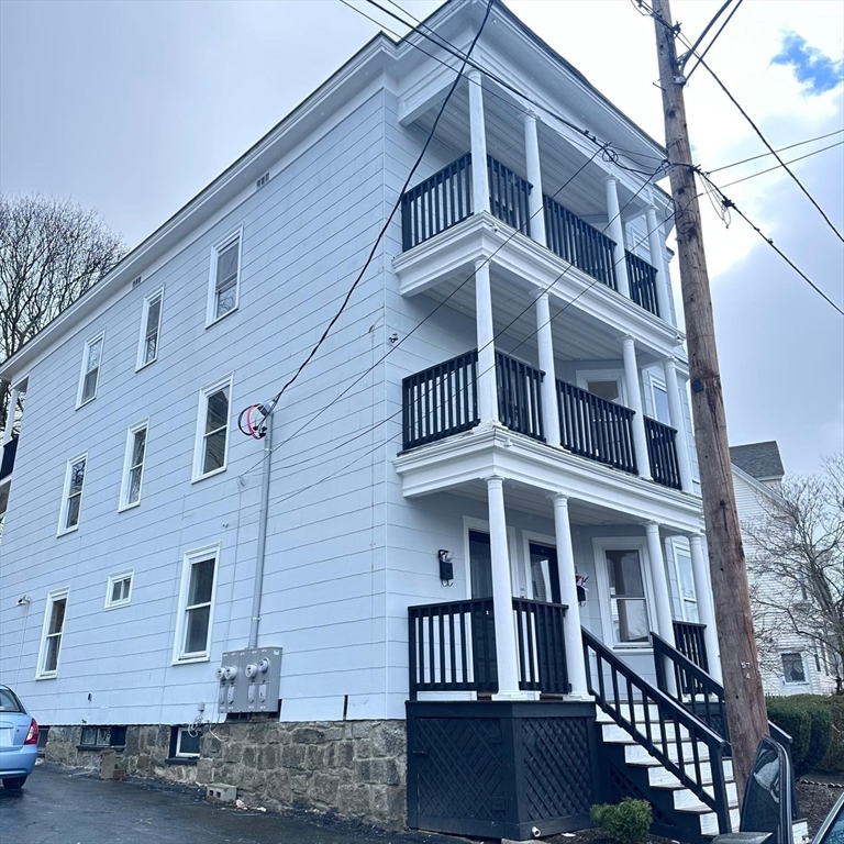 11-13 Echo Grove Ave