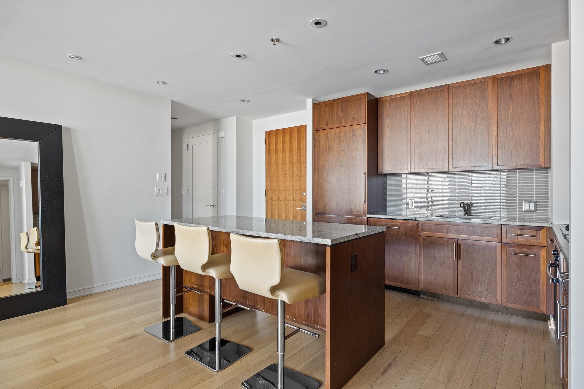 580 Washington Street #PH05, Boston, MA Photo #10