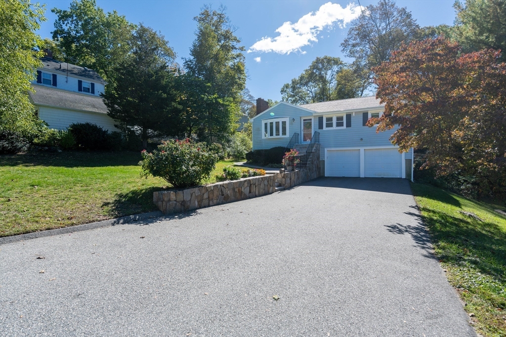 41 Englewood Rd
