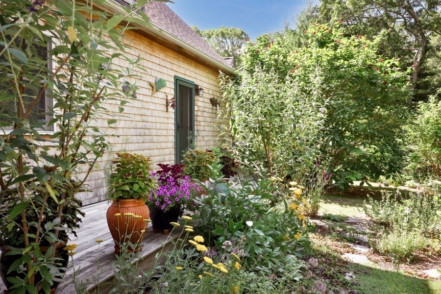 135 Mayflower Lane, Tisbury, MA, 135 Mayflower Lane, Tisbury, MA Photo #4