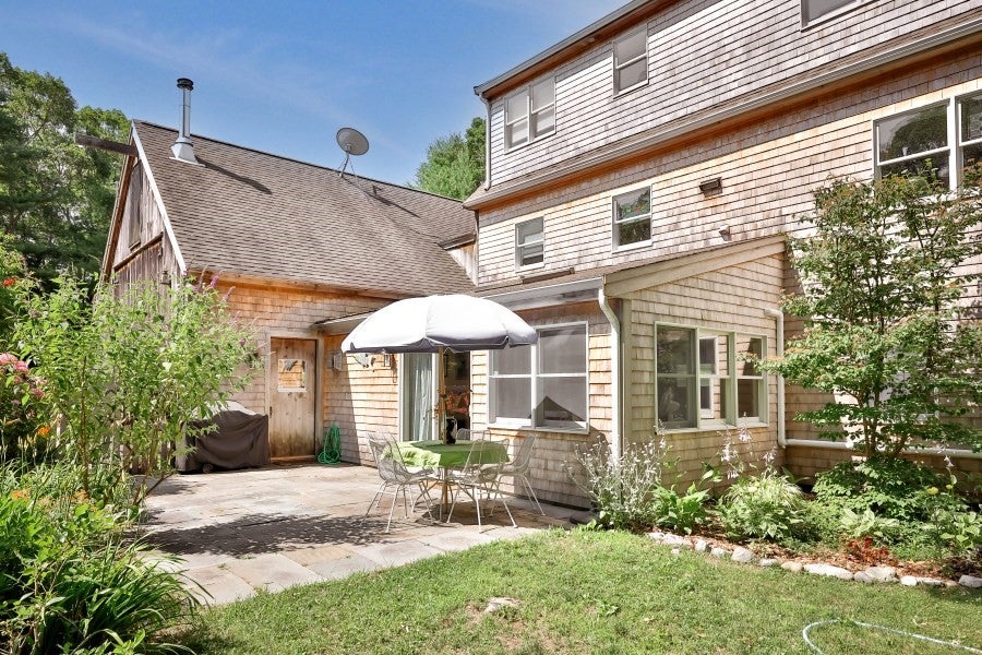 135 Mayflower Lane, Tisbury, MA, 135 Mayflower Lane, Tisbury, MA Photo #9