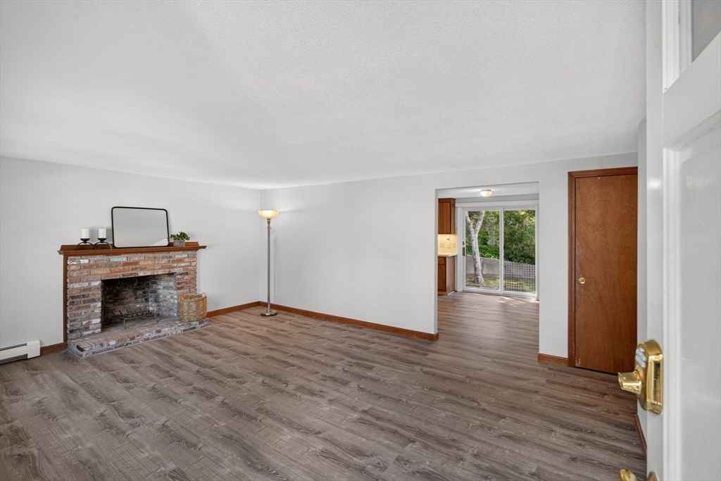 11 Cedardale