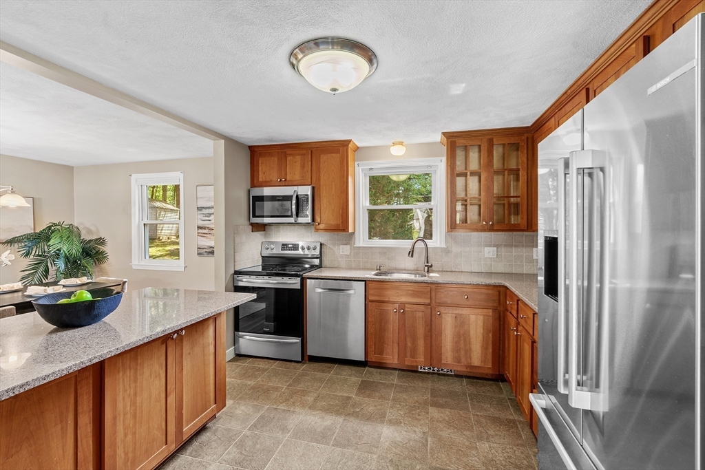 3 Keith Rd