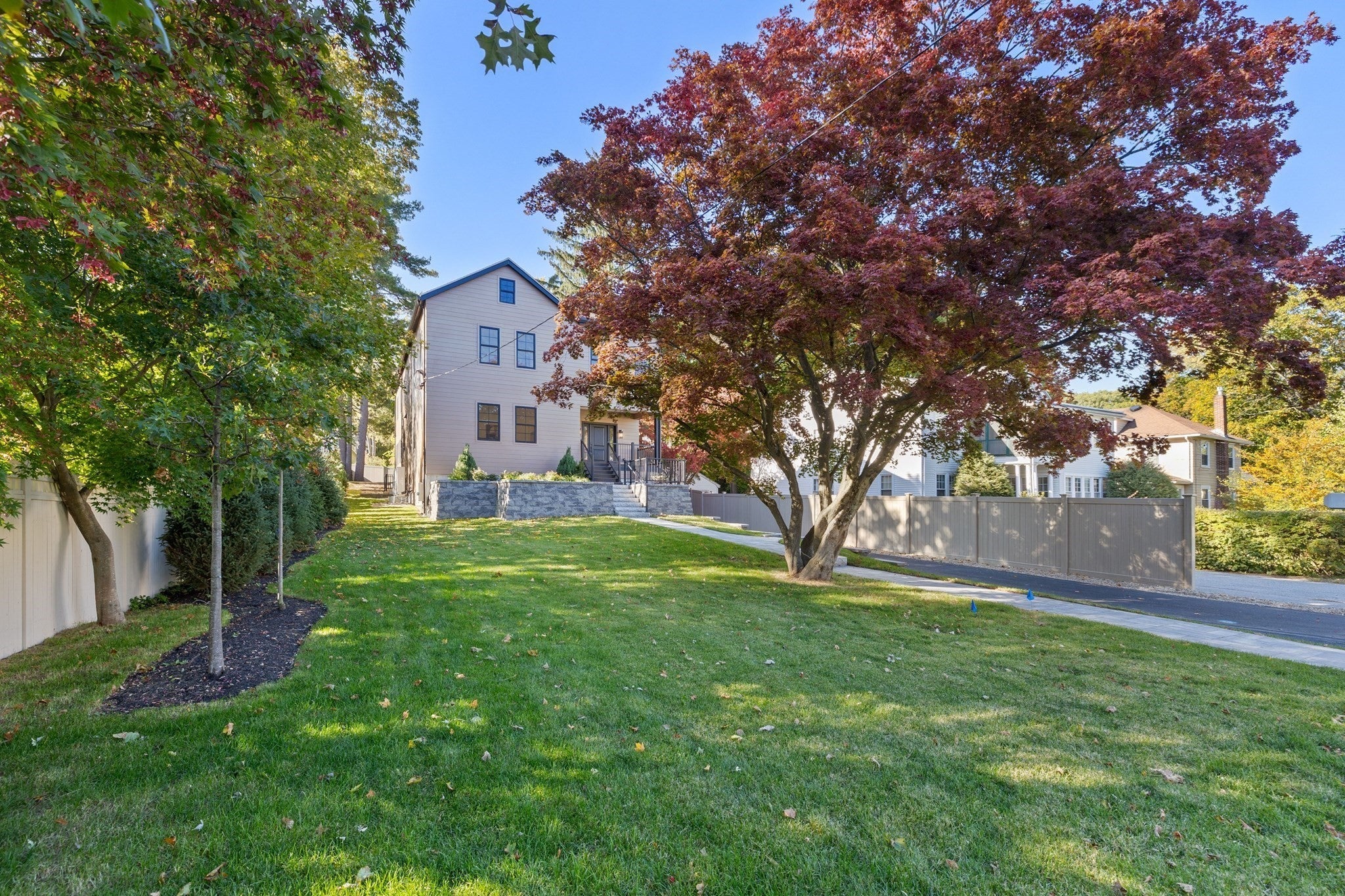 Photo of 6 Sheridan St, Lexington, MA