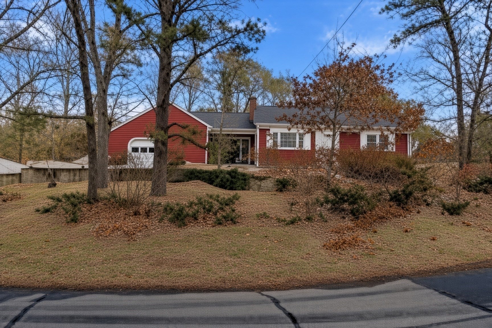 36 Lakewood Dr