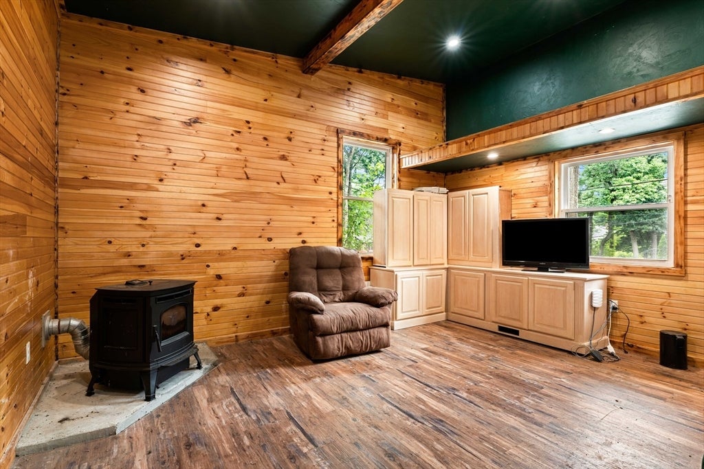 10 Albert ST, Billerica, MA Photo #21