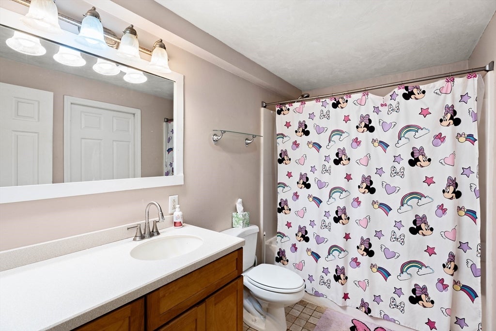 10 Albert ST, Billerica, MA Photo #13