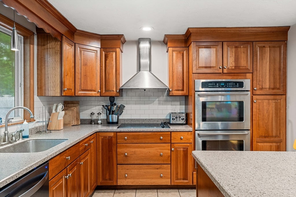 10 Albert ST, Billerica, MA Photo #5