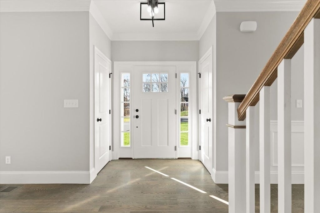 235 Braemoor Rd, Brockton, MA, 235 Braemoor Rd, Brockton, MA Photo #2