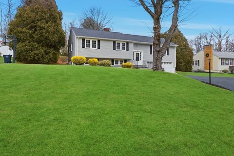 38 Juniper Lane Holden MA 01520