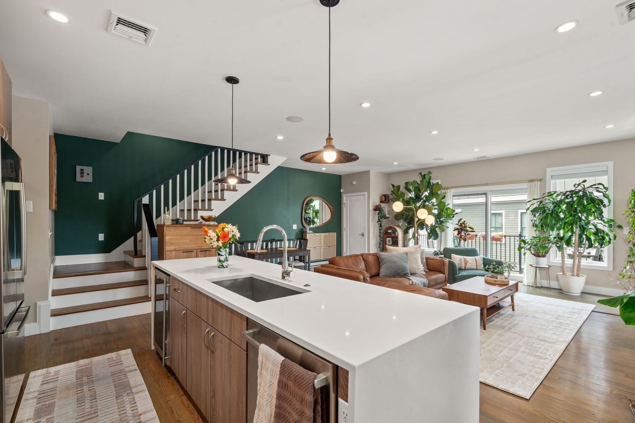 15 Wendeller St 2, Boston MA 02127