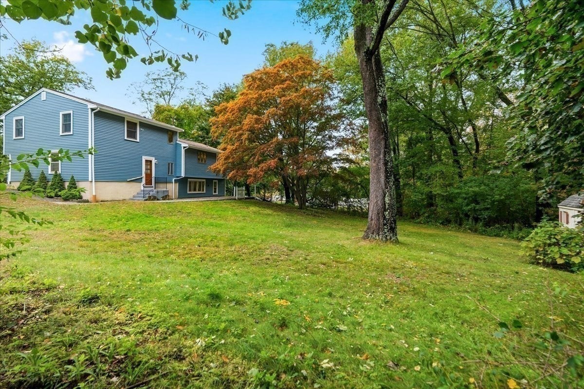 26 Arlington Road, Burlington, MA, 26 Arlington Road, Burlington, MA Photo #20