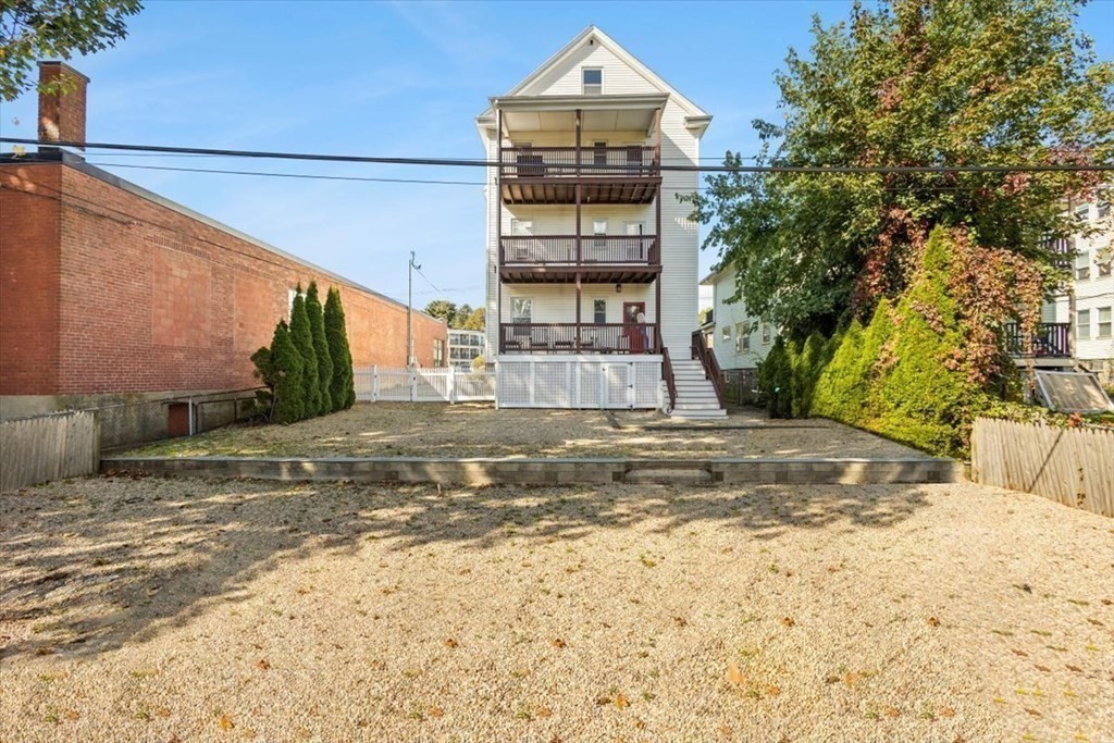 146 Spring St