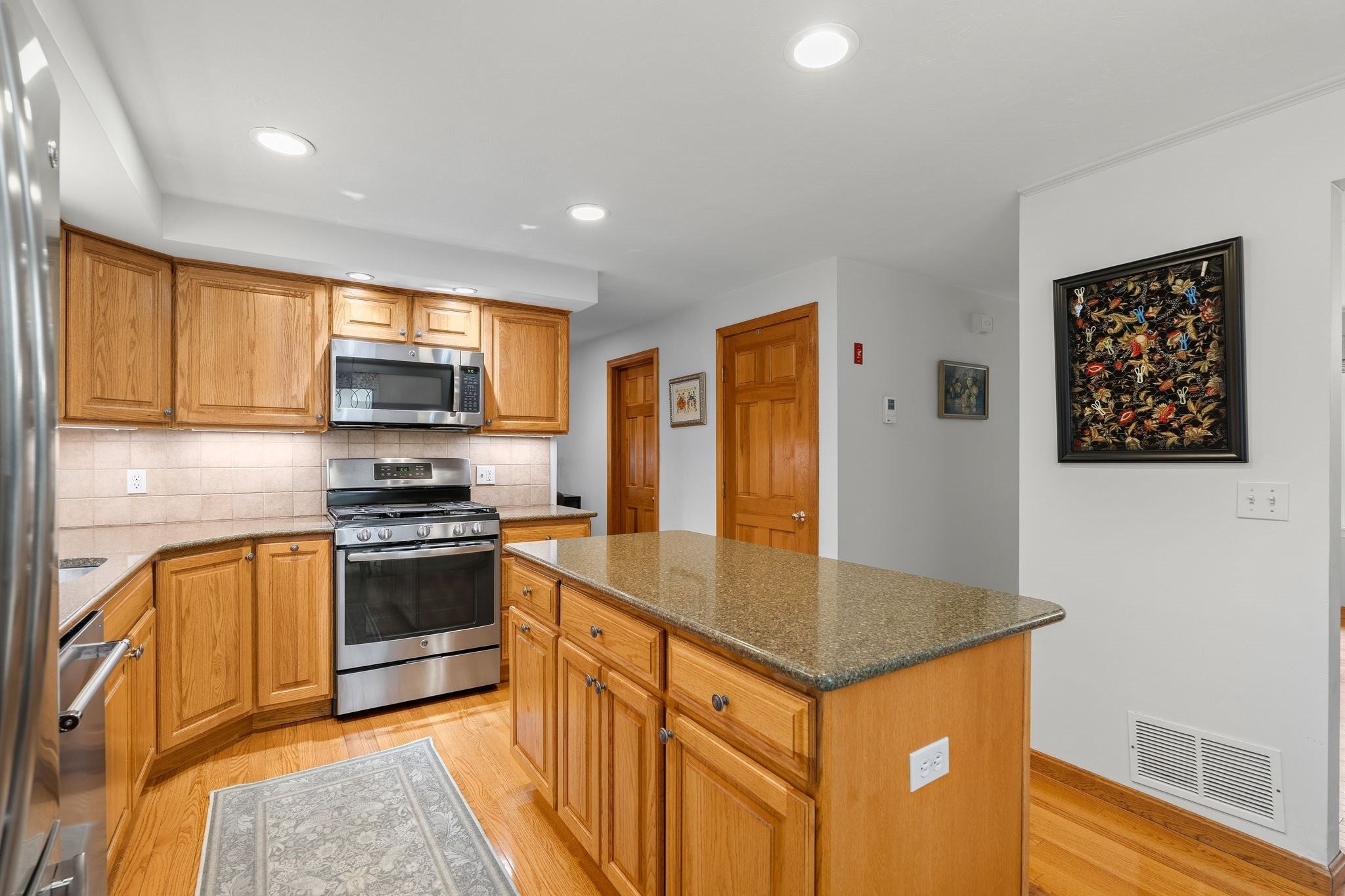 13 Bayberry Rd, Raynham, MA, 13 Bayberry Rd, Raynham, MA Photo #11