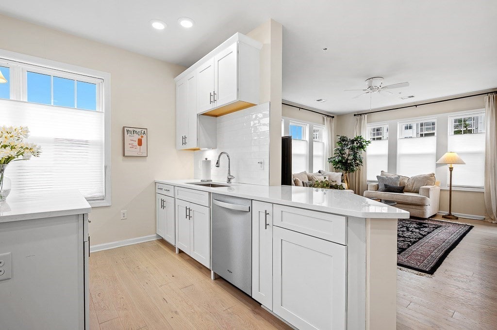 3 Peters Farm Way #107, Westborough, MA, 3 Peters Farm Way #107, Westborough, MA Photo #7