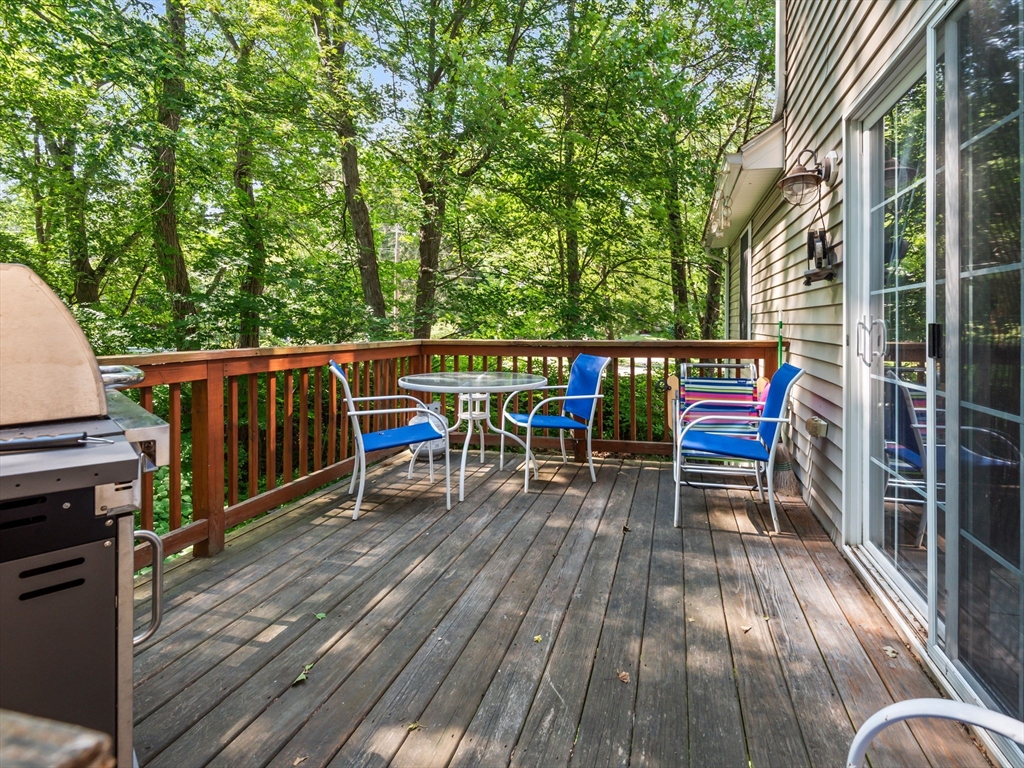 4 Commonwealth Ave, Auburn, MA Photo #38
