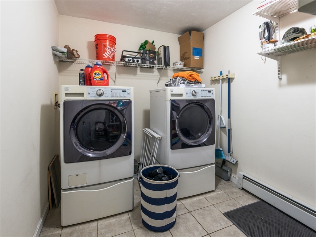 4 Commonwealth Ave, Auburn, MA Photo #16
