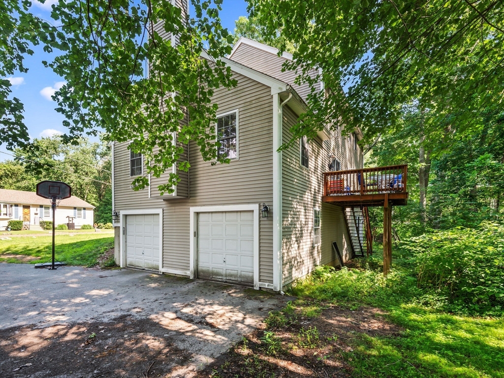 4 Commonwealth Ave, Auburn, MA Photo #37