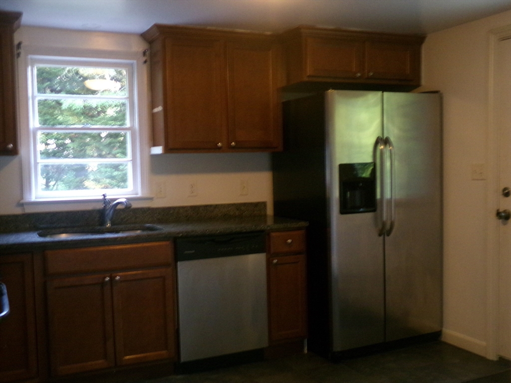 19 Saint Anns Ln