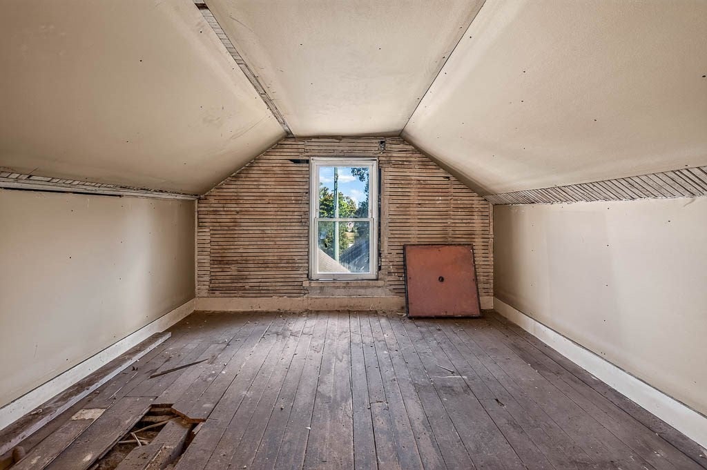 16 Walnut St, Taunton, MA, 16 Walnut St, Taunton, MA Photo #22
