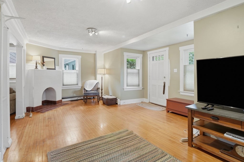 22 Ransom Road, Framingham, MA, 22 Ransom Road, Framingham, MA Photo #5