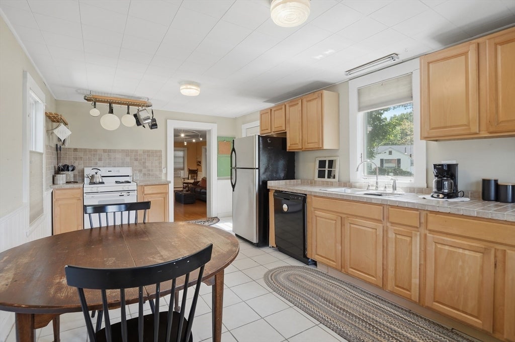 22 Ransom Road, Framingham, MA, 22 Ransom Road, Framingham, MA Photo #11