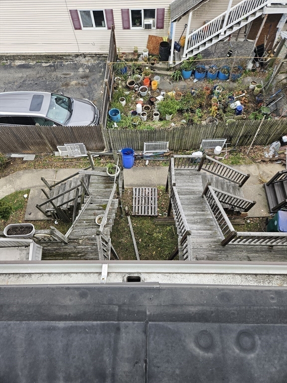 Lowell, Massachusetts 01851, United States, 2 Bedrooms Bedrooms, ,2 BathroomsBathrooms,Residential,Active,254172