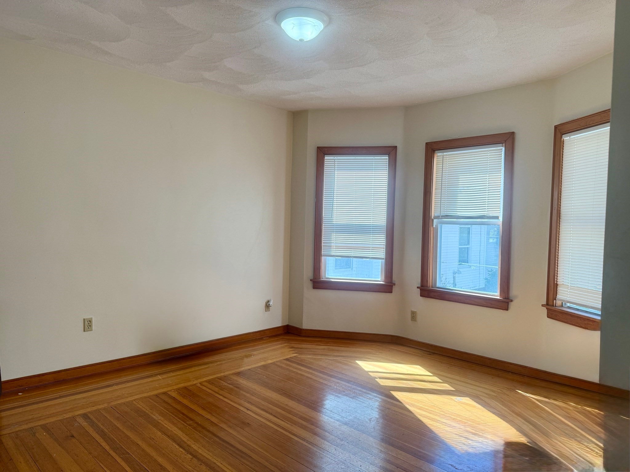 22 Harnden Rd, Malden, MA, 22 Harnden Rd, Malden, MA Photo #11