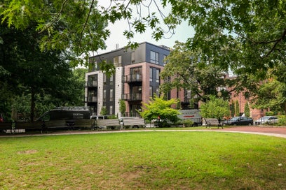 80 Vernon Street 2A Brookline MA 02446