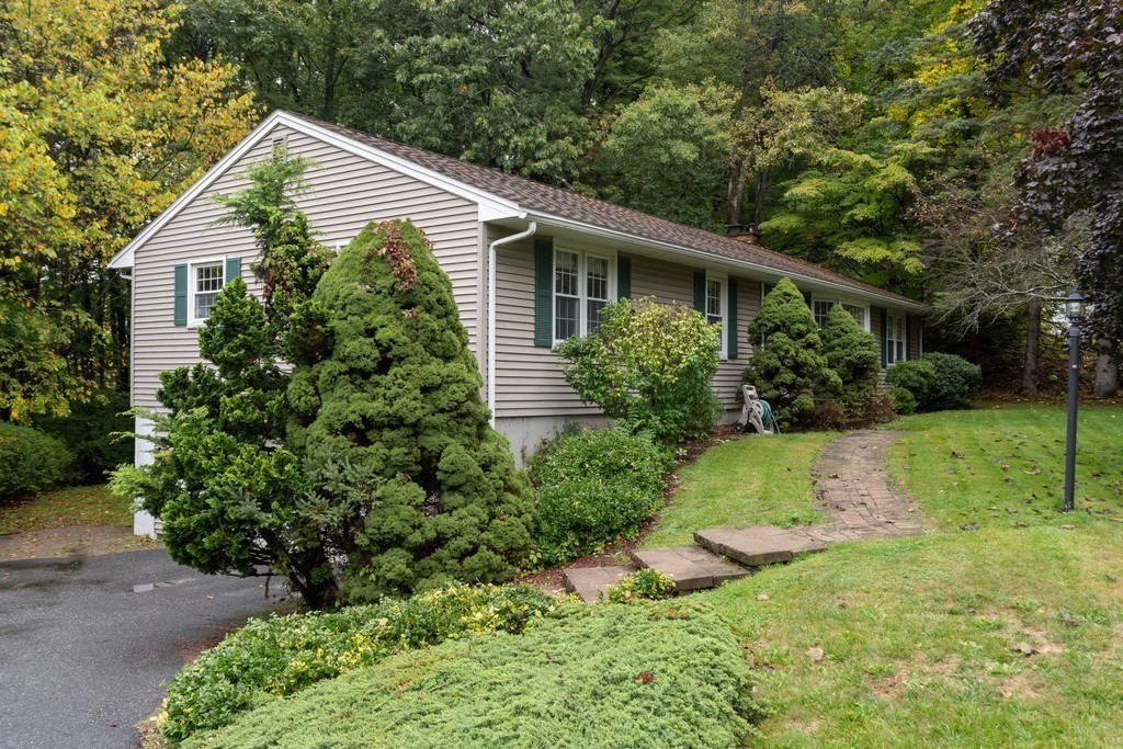 39 Old Brook Rd
