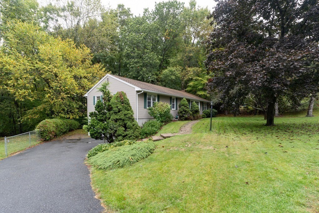 39 Old Brook Rd