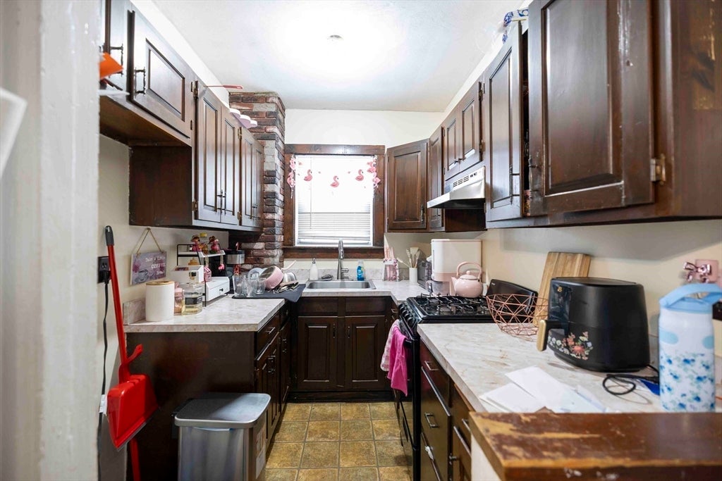 593 Plymouth Ave, Fall River, MA, 593 Plymouth Ave, Fall River, MA Photo #20