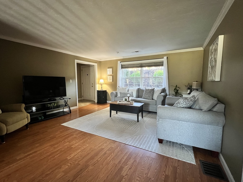 4 Crestview Drive 54