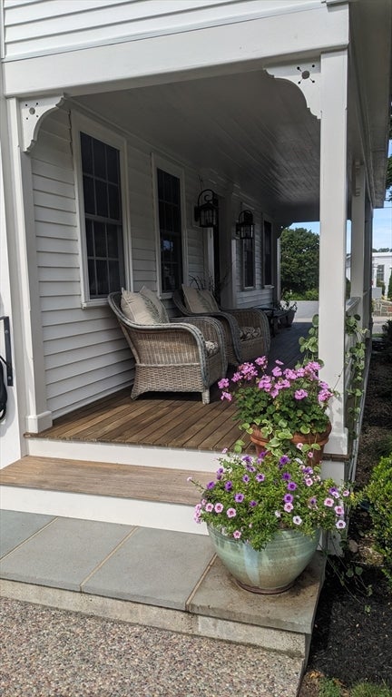 141 Main Street #1, Essex, MA Photo #1