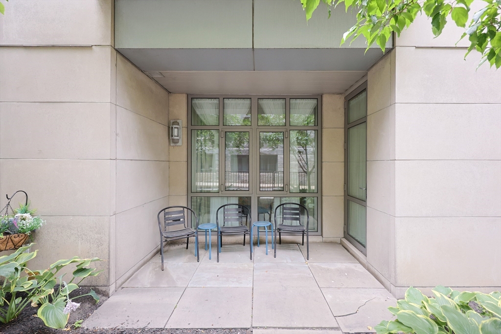 150 Dorchester Ave 103