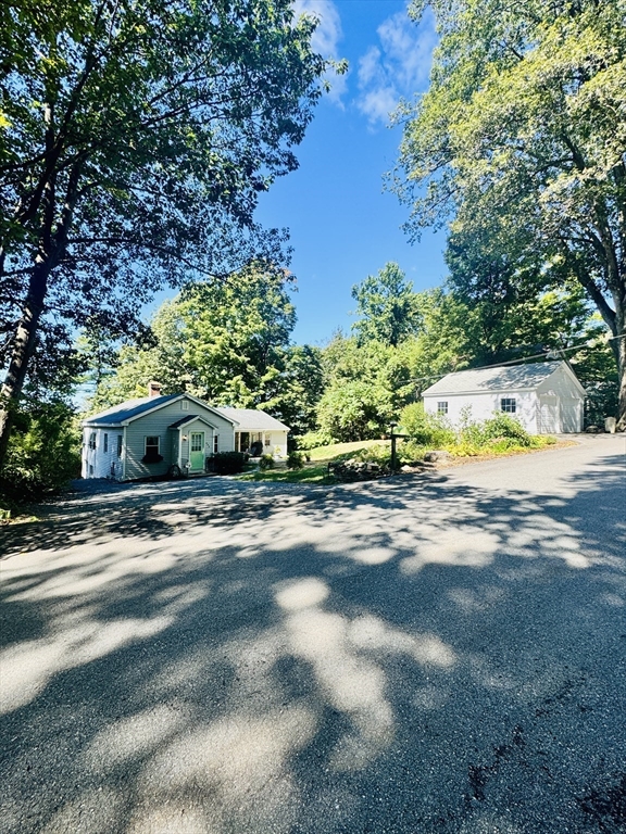 452 Hollis Road