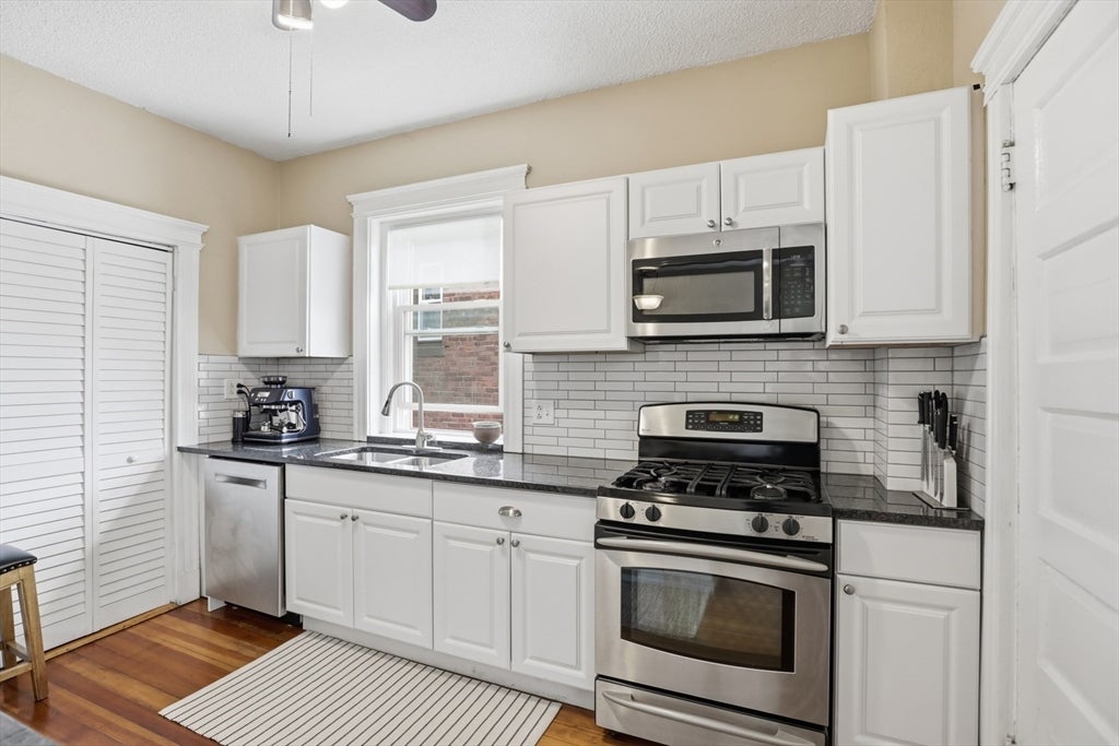 1896 Beacon St #PH3, Brookline, MA, 1896 Beacon St #PH3, Brookline, MA Photo #15