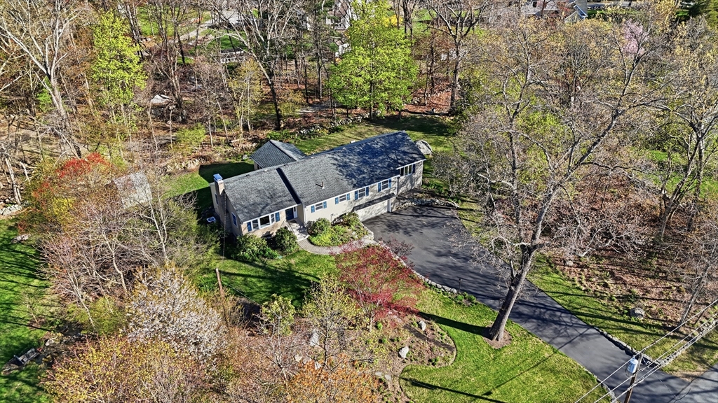 18 Brian Rd