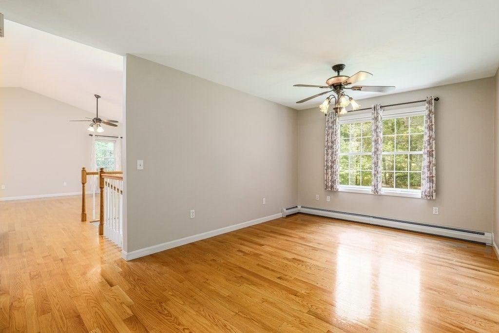 23 Sherwood Dr, Spencer, MA Photo #22