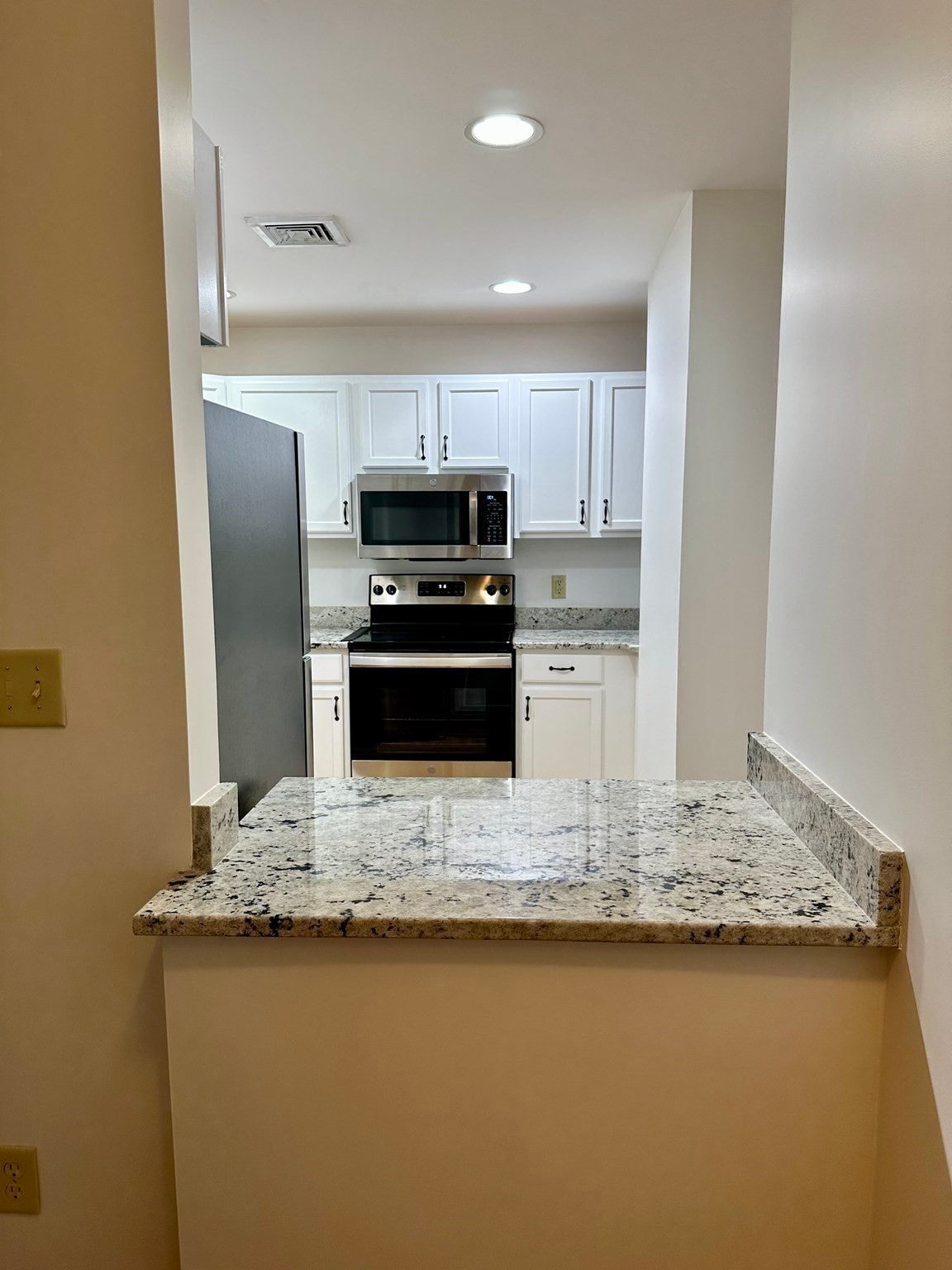 170 Oxford St 504, Lynn MA 01901