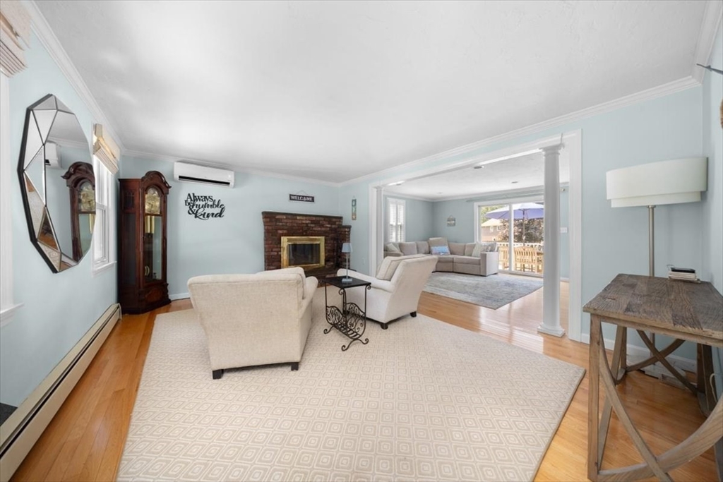 19 Goodrow Rd
