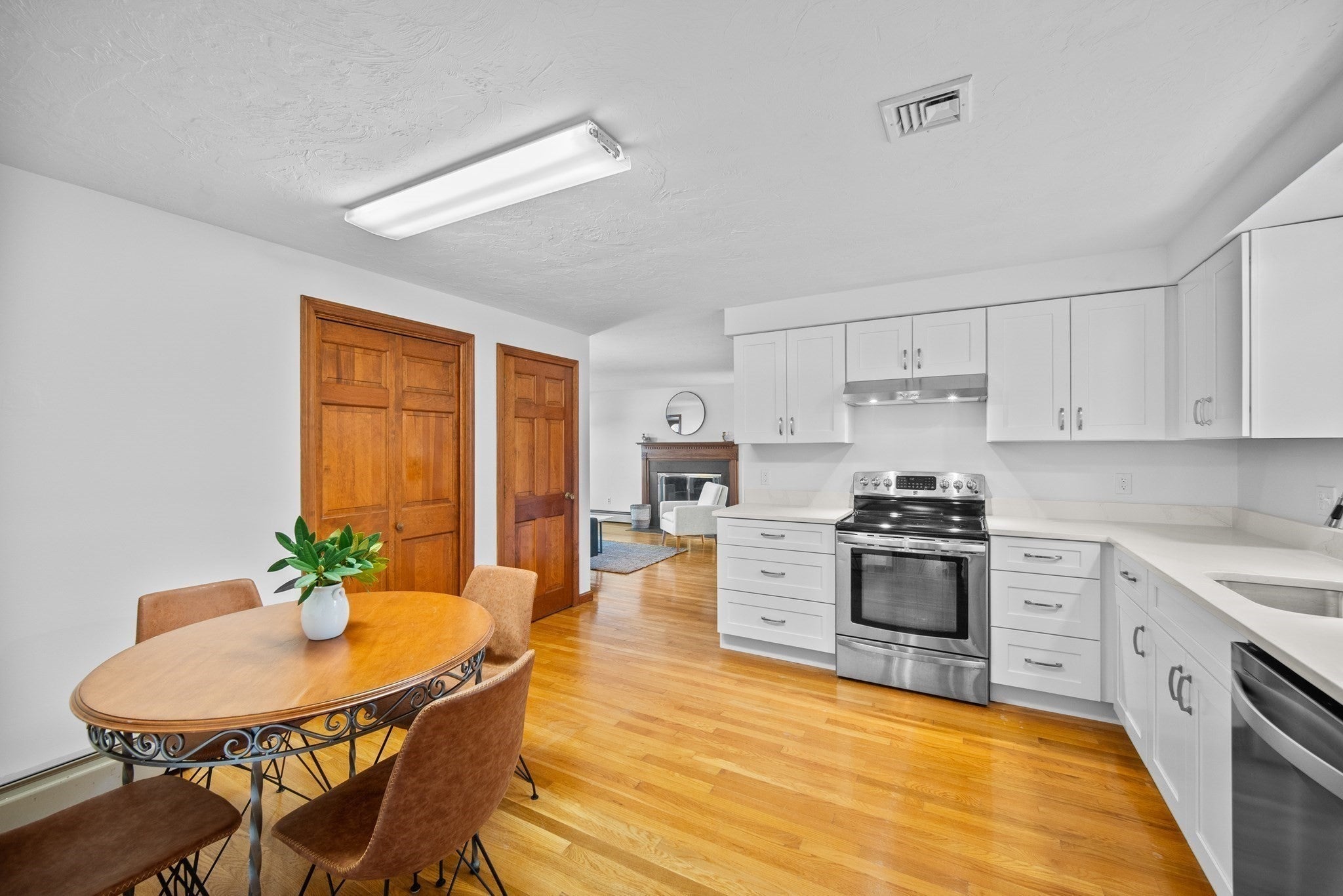 9 Northbriar Rd, Acton, MA Photo #5