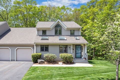3 Dogwood Circle 3 Franklin MA 02038