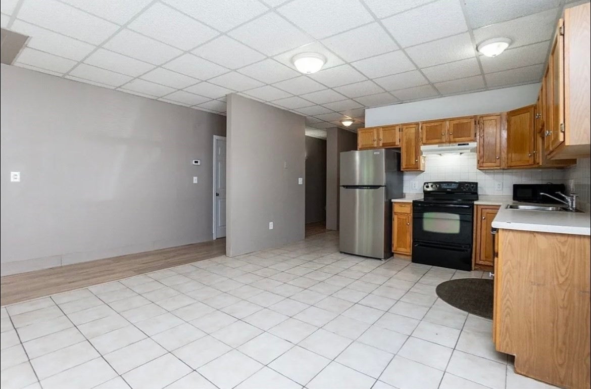 18 Connelly Ave #1, Swampscott, MA, 18 Connelly Ave #1, Swampscott, MA Photo #3