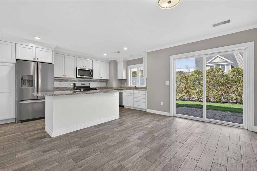 129 Acton Street 16