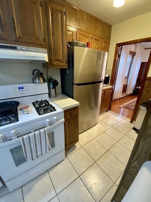 130 White St #1, Belmont, MA, 130 White St #1, Belmont, MA Photo #14
