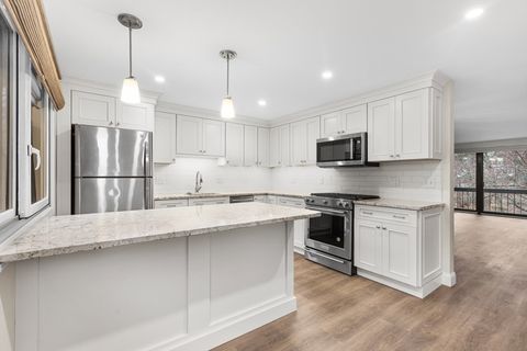 14 Williams C17 Danvers MA 01923